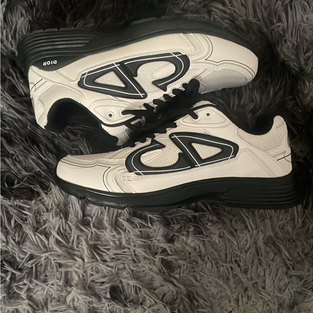 2024 Dior B30 'White Black'
